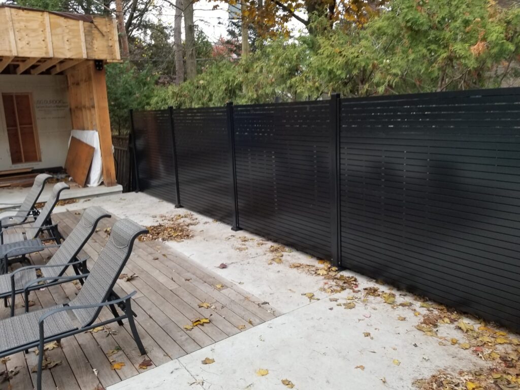 Aluminum Privacy Screen Installed in Texas